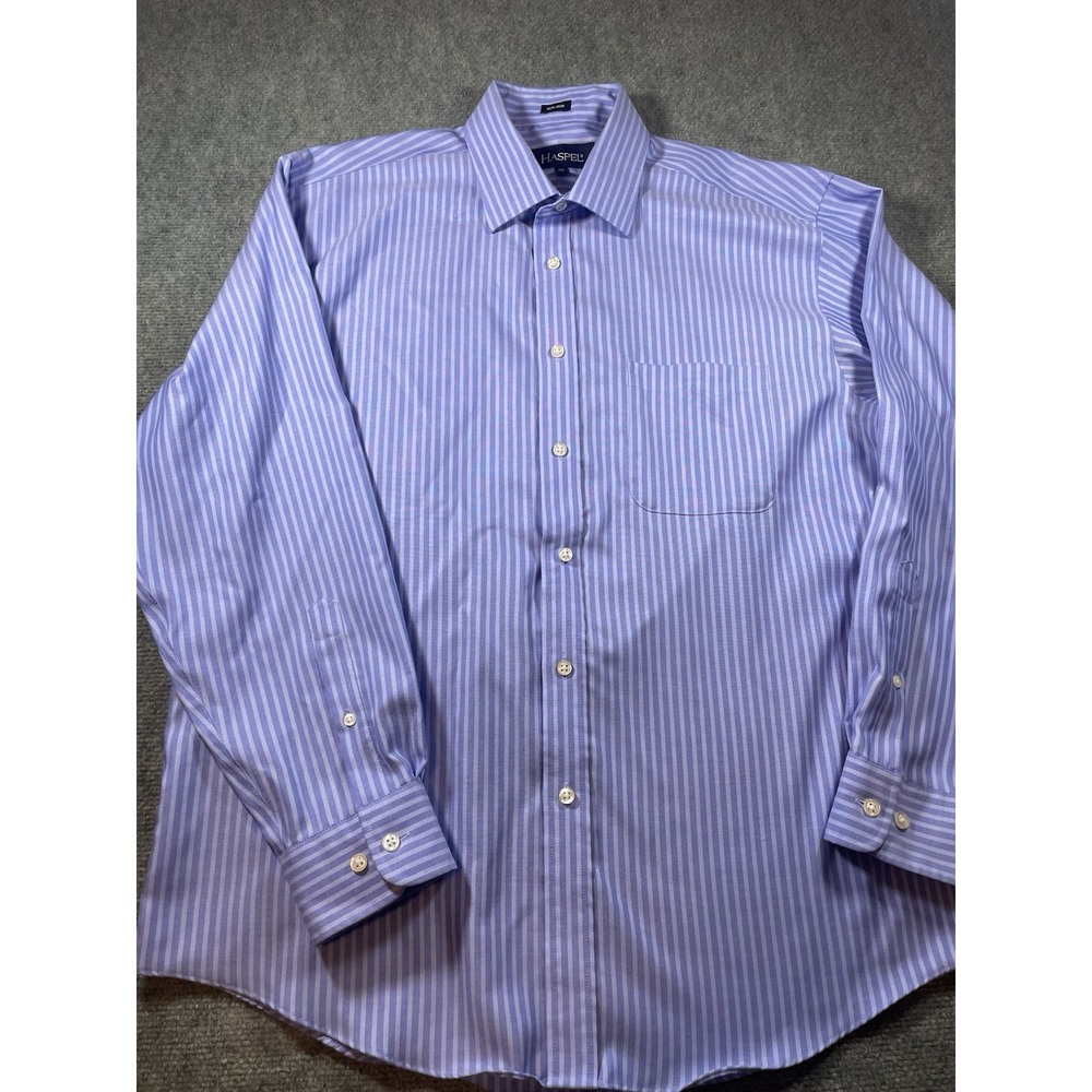 classic Haspel men's dress shirt features a Purple/Blue‎ Stripe Pattern 16 1/2 L